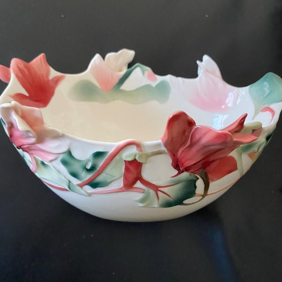 FRANTZ Collection Cyclamen Lattice Bowl with box - FZ 01098 - Picture 3 of 7